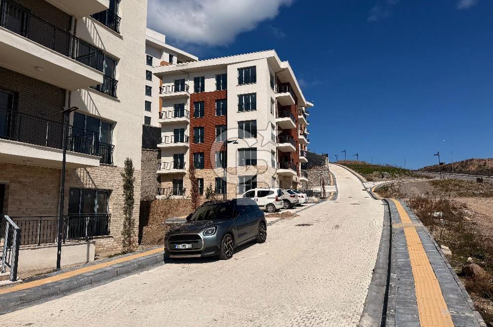 BAYRAKLI TOKİ 4. ETAP 3+ 1 DENİZ VE ŞEHİR MANZARALI KİRALIK DAİRE
