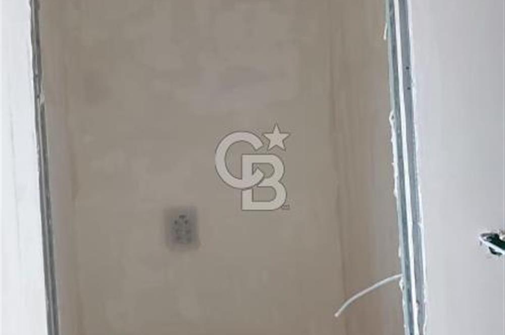 ANKARA ÇUKURAMBAR CUBES'DE İÇİ ÖZEL YAPILI 1+0 SATILIK OFİS
