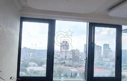 ANKARA ÇUKURAMBAR CUBES'DE İÇİ ÖZEL YAPILI 1+0 SATILIK OFİS