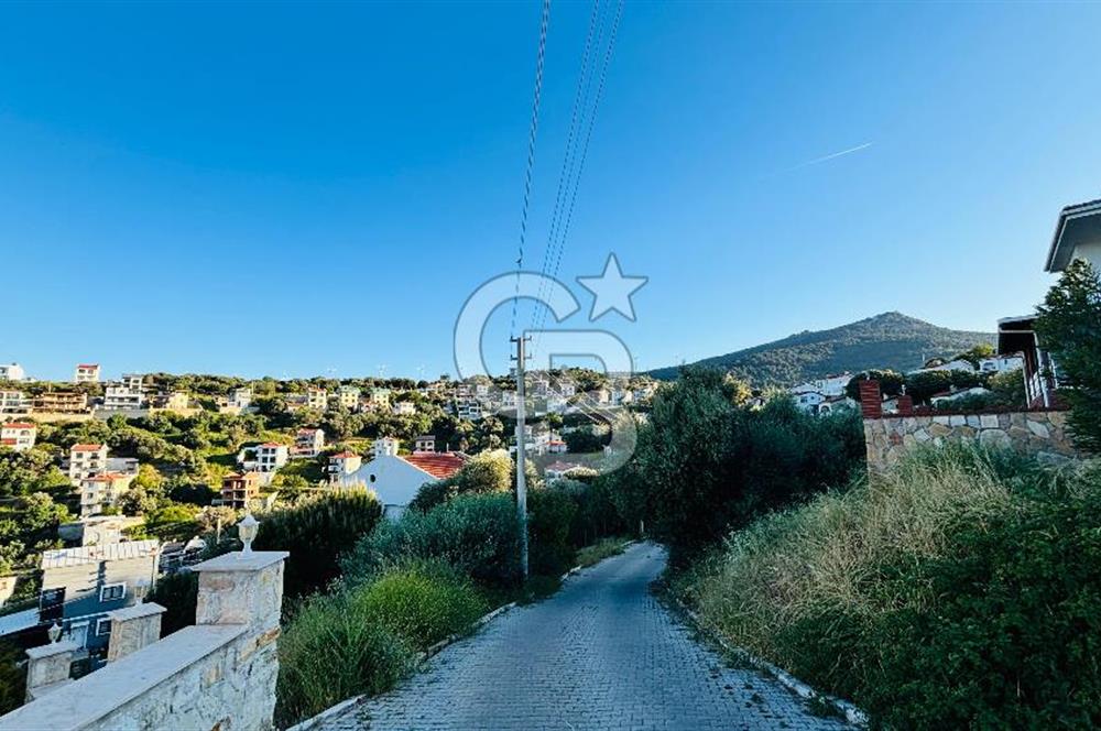 Yenifoça Donatkentte Satılık Arsa