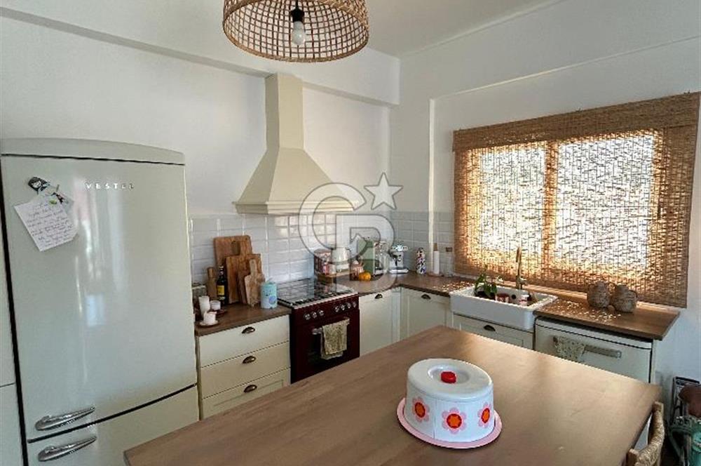 ORTAKÖY’DE FİNAL ÜNİVERSİTESİ’NİN YANINDA SATILIK 2+1 DAİRE!