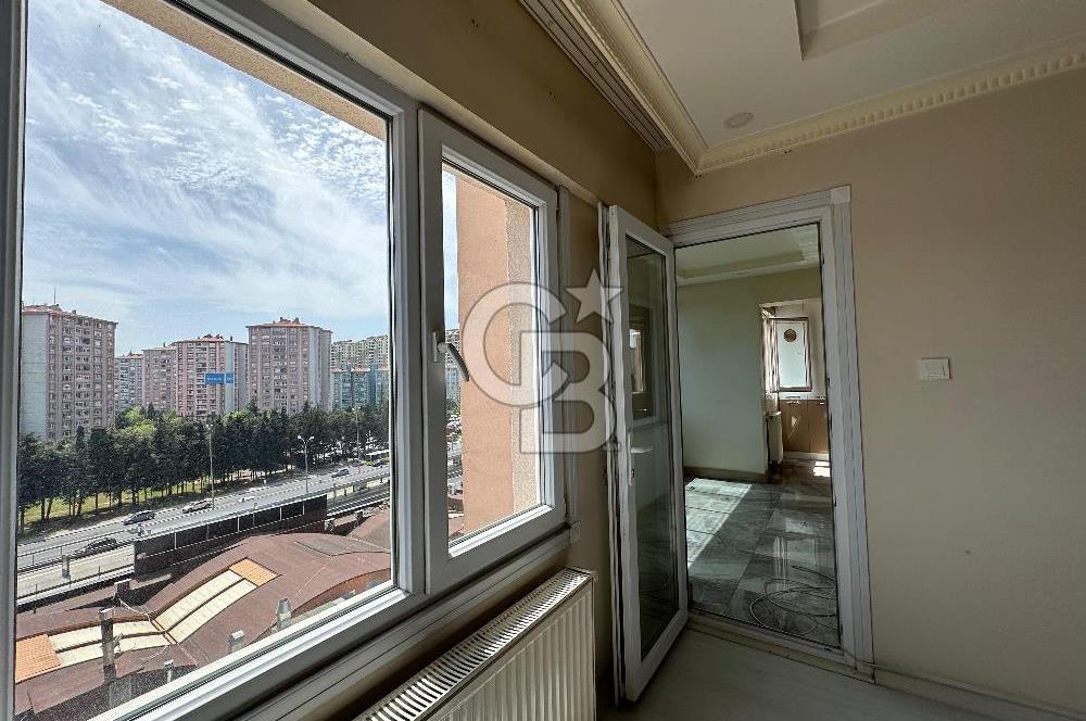 BEYLİKDÜZÜ, DOĞUŞKENT SİTESİ 3+1 SATILIK DAİRE