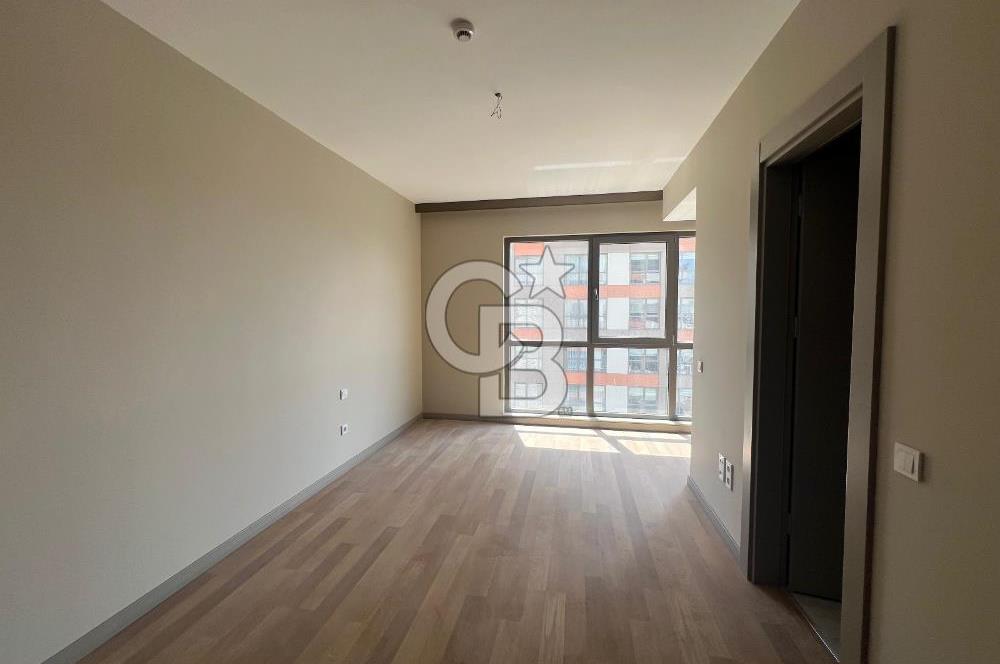 AĞAOĞLU ÇEKMEKÖPARK'TA 4+1 KİRALIK 267 M2 BOŞ DAİRE