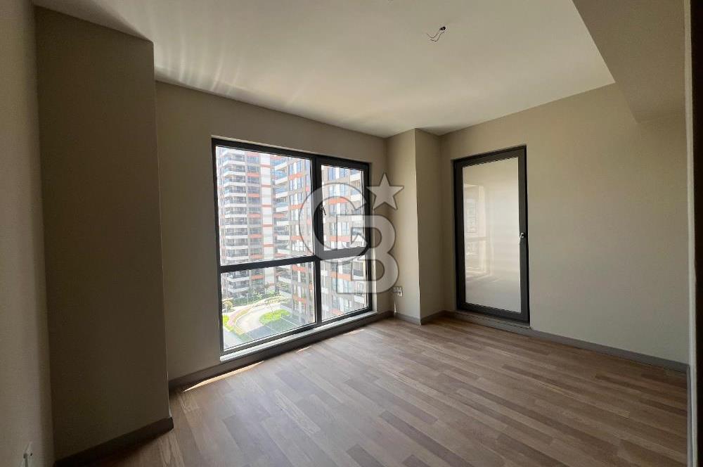AĞAOĞLU ÇEKMEKÖPARK'TA 4+1 KİRALIK 267 M2 BOŞ DAİRE