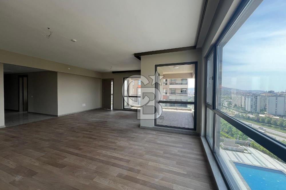 AĞAOĞLU ÇEKMEKÖPARK'TA 4+1 KİRALIK 267 M2 BOŞ DAİRE
