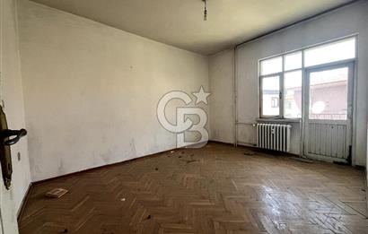 ÇANAKKALE CEVATPAŞADA CADDE ÜZERİ ARAKAT GENİŞ SATILIK 3+1