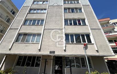 ÇANAKKALE CEVATPAŞADA CADDE ÜZERİ ARAKAT GENİŞ SATILIK 3+1
