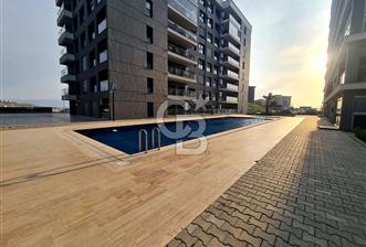 ULUKENT ULU REZİDANS ARA KAT HAVUZ MANZARALI KİRALIK 3+1 DAİRE