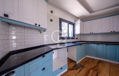 URLA İSKELE MAH. SATILIK 4+1 TRİPLEKS VİLLA