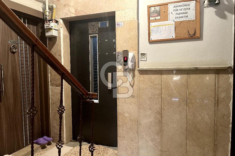 ÇANAKKALE CEVATPAŞADA CADDE ÜZERİ GİRİŞ KAT SATILIK 3+1