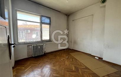 ÇANAKKALE CEVATPAŞADA CADDE ÜZERİ ARAKAT GENİŞ SATILIK 3+1