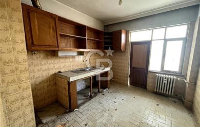 ÇANAKKALE CEVATPAŞADA CADDE ÜZERİ ARAKAT GENİŞ SATILIK 3+1