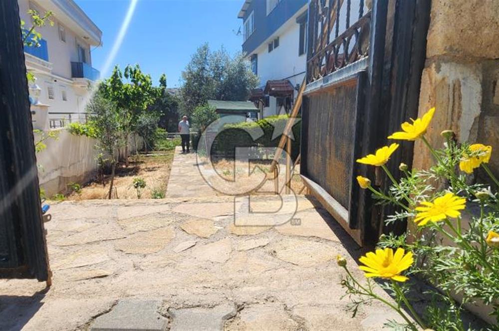 YENİ FOÇA SATILIK TRİPLEKS