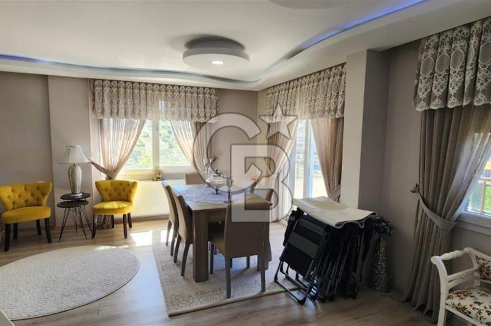 YENİ FOÇA SATILIK TRİPLEKS