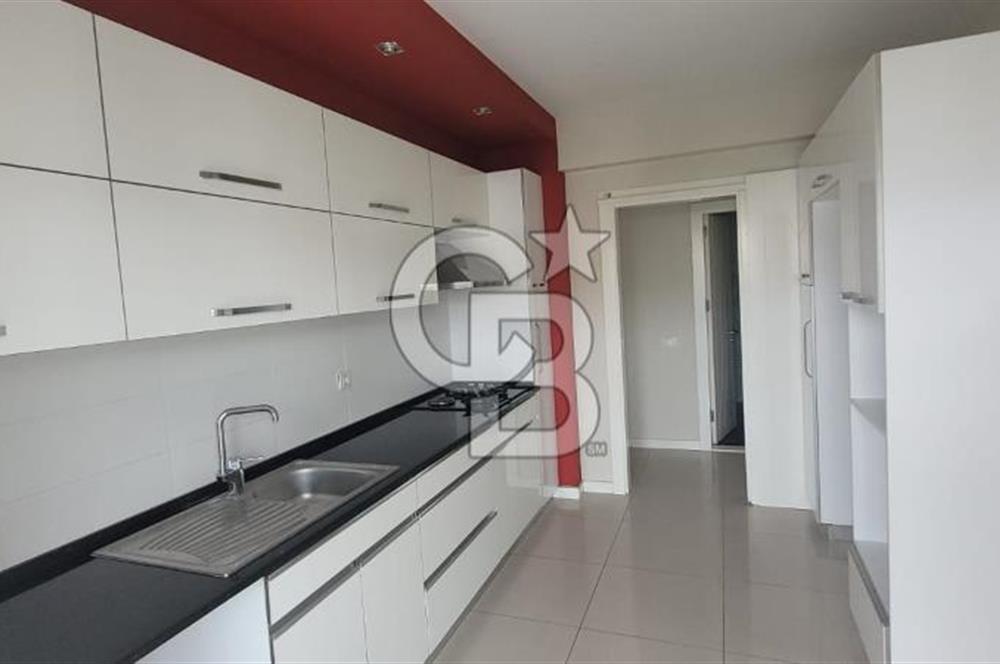 Bayraklı Merkezi Konumda Kiralık 3+1 Lüks Daire.