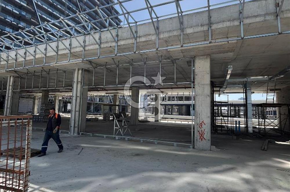 1244854552 CB LOFT'TAN METAFOR DA TEK TAPU SATILIK AVM KATI MAĞAZA
