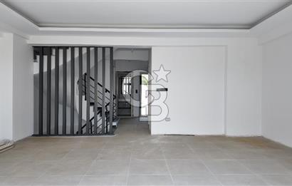 Çandarlı’da Satılık Havuzlu Asansorlu Villa