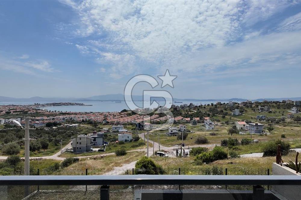 Çandarlı’da Satılık Havuzlu Asansorlu Villa