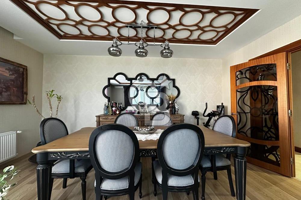 BEYLİKDÜZÜ ADNAN KAHVECİ DORAPARK 3 SİTESİ SATILIK 7+2 DUBLEKS