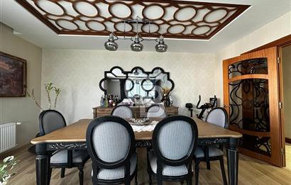 BEYLİKDÜZÜ ADNAN KAHVECİ DORAPARK 3 SİTESİ SATILIK 7+2 DUBLEKS