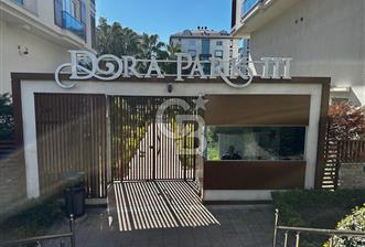 BEYLİKDÜZÜ ADNAN KAHVECİ DORAPARK 3 SİTESİ SATILIK 7+2 DUBLEKS