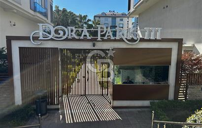 BEYLİKDÜZÜ ADNAN KAHVECİ DORAPARK 3 SİTESİ SATILIK 7+2 DUBLEKS
