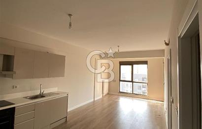 SUR CADDE' DE cadde cephe ''FIRSAT'' KİRALIK 1+1 69 m² DAİRE