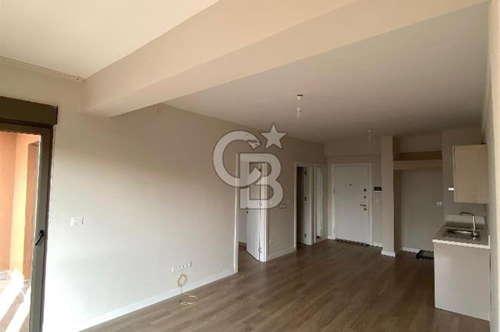 SUR CADDE' DE cadde cephe ''FIRSAT'' KİRALIK 1+1 69 m² DAİRE