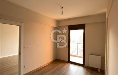 SUR CADDE' DE cadde cephe ''FIRSAT'' KİRALIK 1+1 69 m² DAİRE