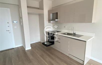 SUR CADDE' DE cadde cephe ''FIRSAT'' KİRALIK 1+1 69 m² DAİRE