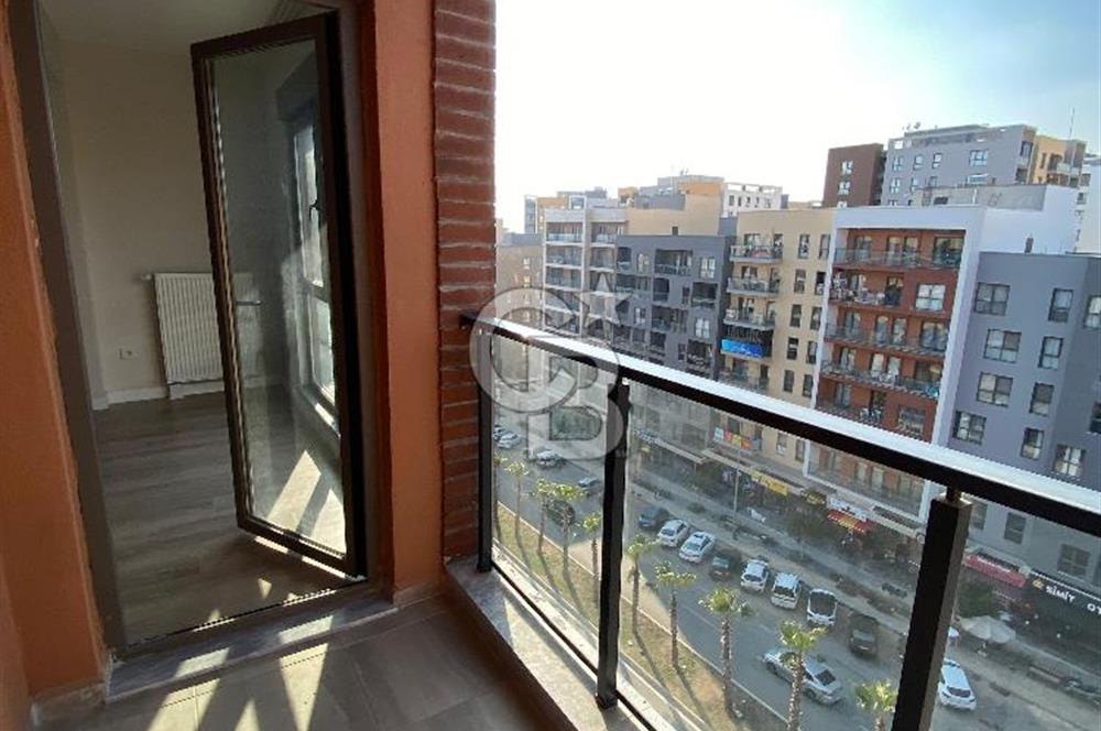 SUR CADDE' DE cadde cephe ''FIRSAT'' KİRALIK 1+1 69 m² DAİRE