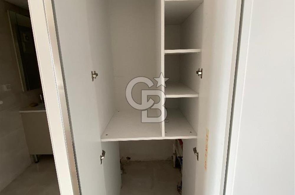 SUR CADDE' DE cadde cephe ''FIRSAT'' KİRALIK 1+1 69 m² DAİRE