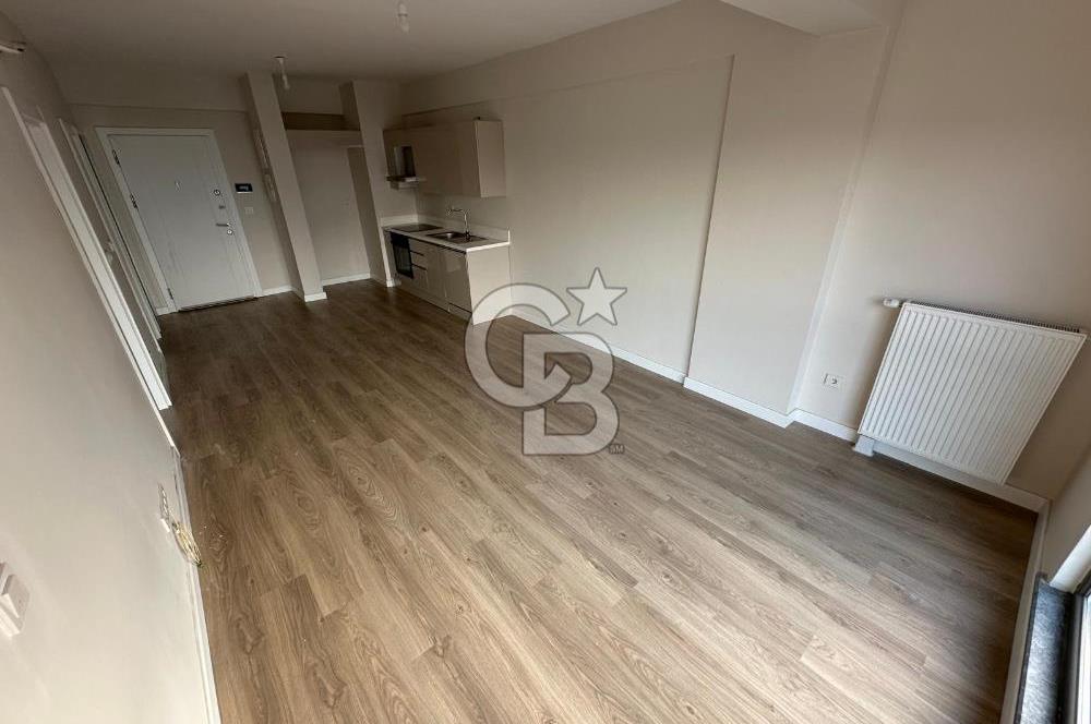 SUR CADDE' DE cadde cephe ''FIRSAT'' KİRALIK 1+1 69 m² DAİRE