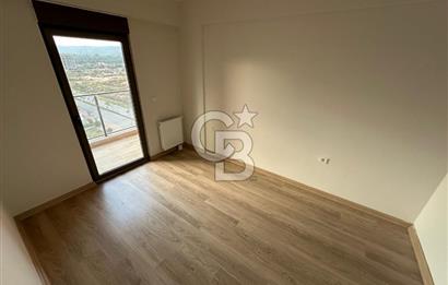 SUR CADDE' DE cadde cephe ''FIRSAT'' KİRALIK 1+1 69 m² DAİRE