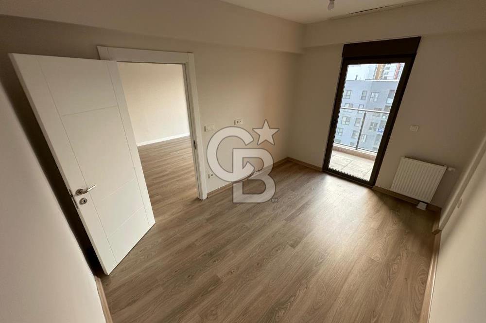 SUR CADDE' DE cadde cephe ''FIRSAT'' KİRALIK 1+1 69 m² DAİRE