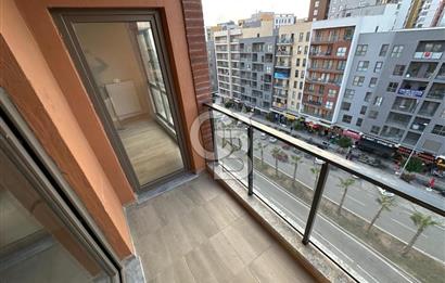 SUR CADDE' DE cadde cephe ''FIRSAT'' KİRALIK 1+1 69 m² DAİRE