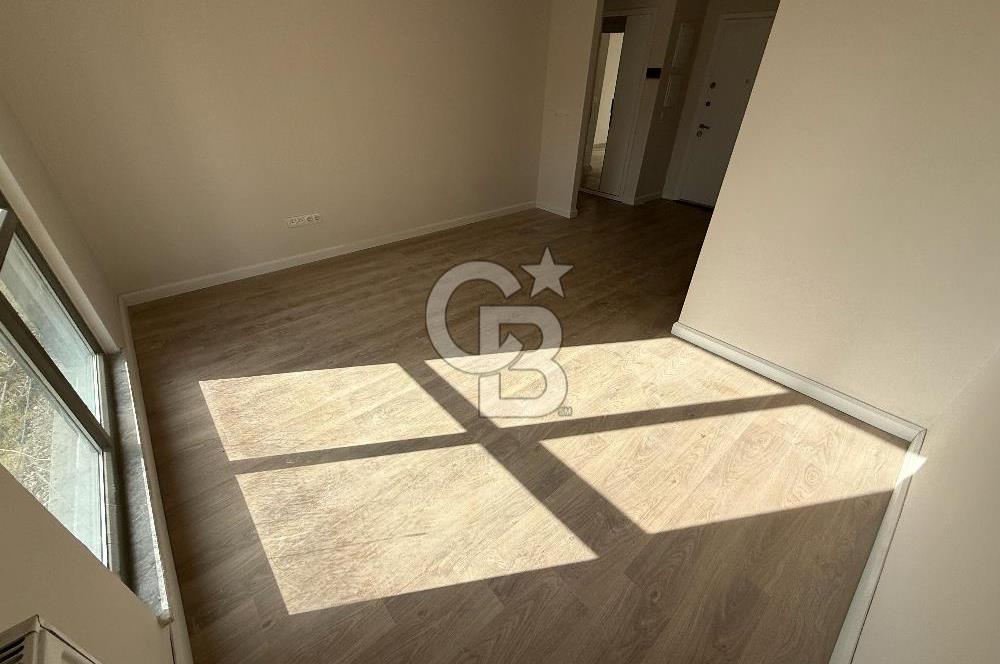 SUR YAPI'DA ''FIRSAT'' SATILIK 1+1 61,5 m² OTURUMA HAZIR DAİRE