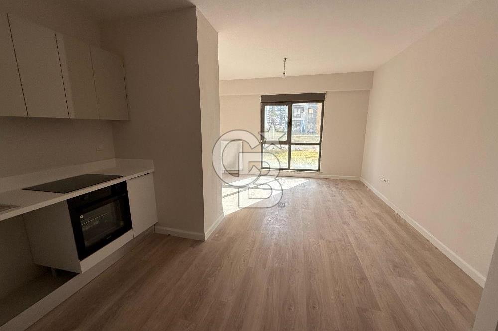 SUR YAPI'DA ''FIRSAT'' SATILIK 1+1 61,5 m² OTURUMA HAZIR DAİRE