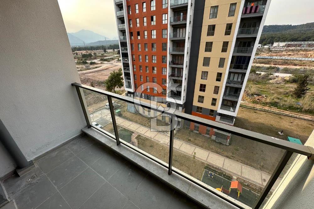 SUR YAPI'DA ''FIRSAT'' SATILIK 2+1 78,5 m² OTURUMA HAZIR DAİRE