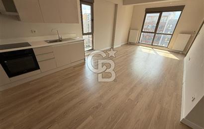 SUR CADDE' DE cadde cephe ''FIRSAT'' KİRALIK 2+1 106 m² DAİRE
