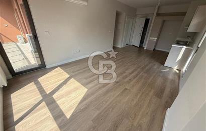 SUR CADDE' DE cadde cephe ''FIRSAT'' KİRALIK 2+1 106 m² DAİRE