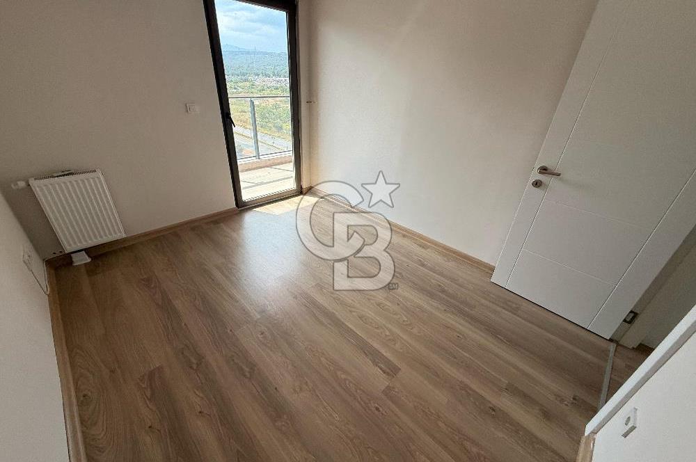 SUR CADDE' DE cadde cephe ''FIRSAT'' KİRALIK 2+1 106 m² DAİRE
