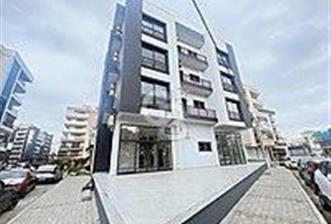 MAVİŞEHİR'DE GENİŞ CEPHELİ KİRALIK DÜKKAN