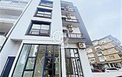 MAVİŞEHİR'DE GENİŞ CEPHELİ KİRALIK DÜKKAN