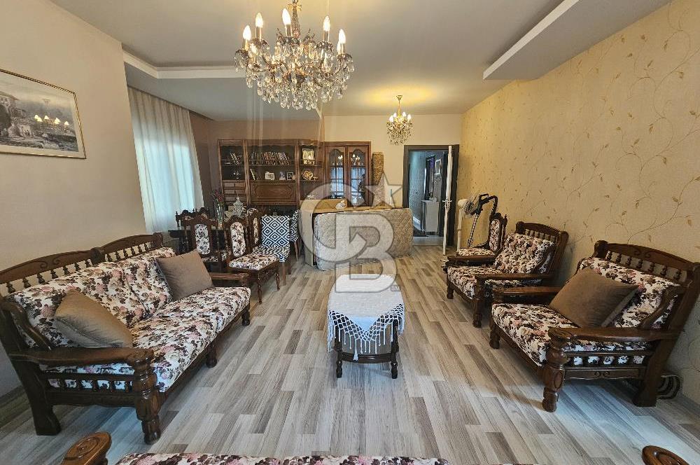 Mersin Mezitli Menderes Satılık 4+1 Daire
