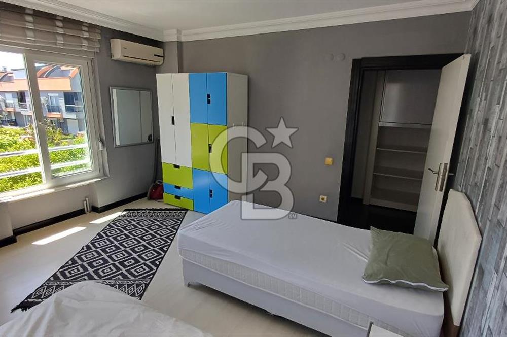 GÜZELOBA'DA MUHTEŞEM TRİPLEX KİRALIK VİLLA