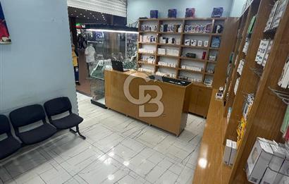 Adana Çakmak Plaza da Zemin Kattan Satılık Dükkan