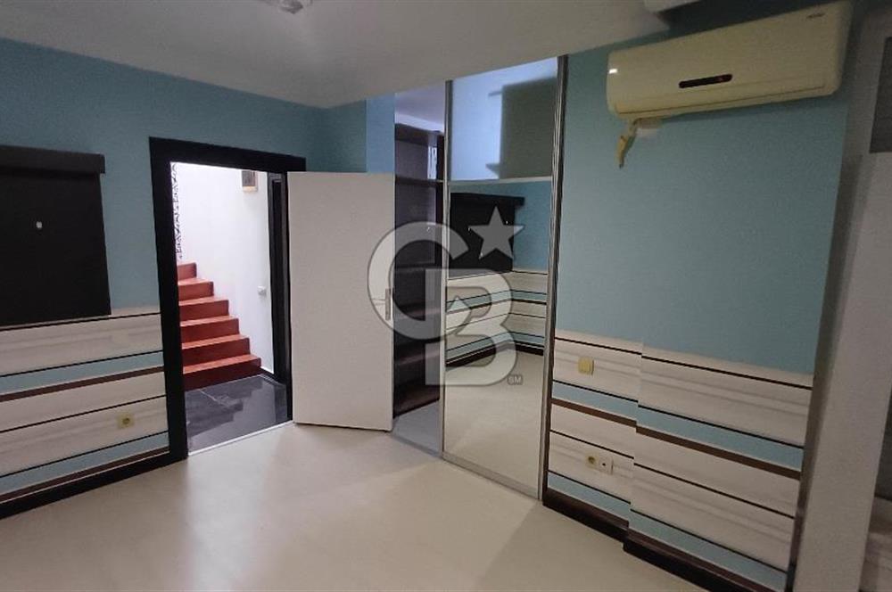 GÜZELOBA'DA MUHTEŞEM TRİPLEX KİRALIK VİLLA