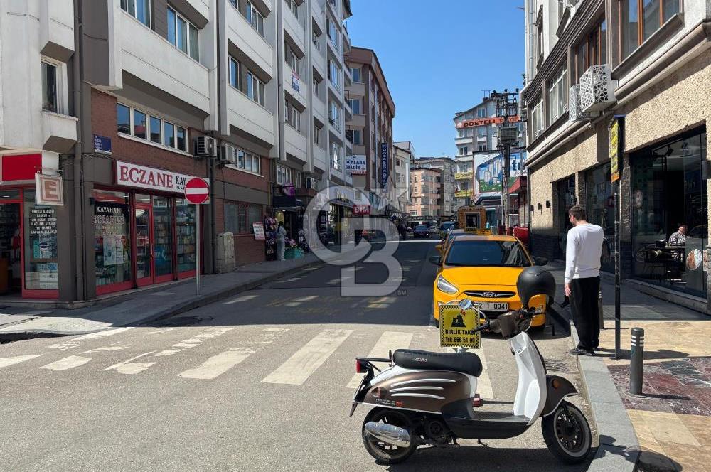 ŞEHRİN EN İŞLEK CADDESİNDE KÖŞEBAŞI KONUMUNDA SATILIK İŞYERİ