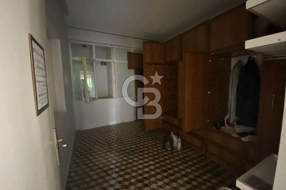 KARŞIYAKA CUMHURİYET’TE 3+1 KİRALIK DAİRE